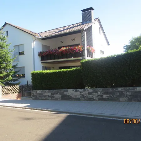 Hildenbrand Apartment *